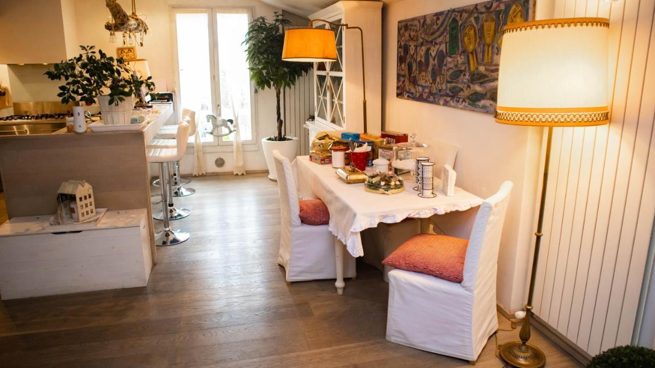 La Finestra Apartment Bologna Luaran gambar