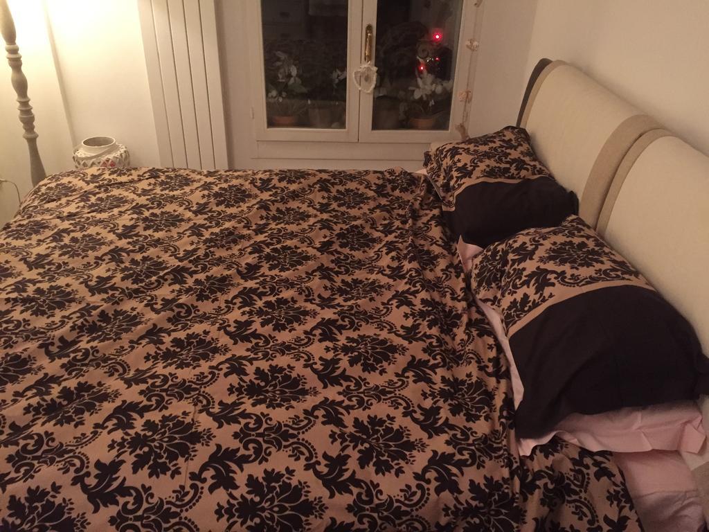 La Finestra Apartment Bologna Luaran gambar